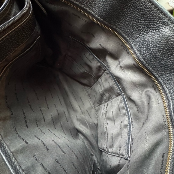 Michael Kors Mercer Medium Top Zip Multifunction Tote - Black Pebbled Leather - Picture 14 of 15